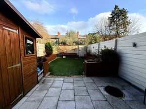 Photo 11- click for photo gallery